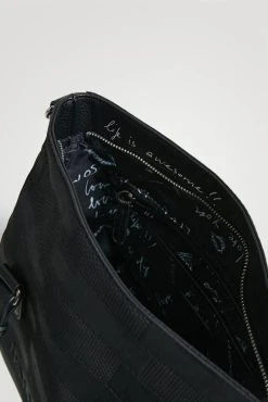 Desigual Laukku 22SAXP49 -Guess Shop 2001003807014 2 1