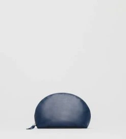 Treats Toiletlaukku Cosmetic Purse 600 5 Treats Toiletlaukku Cosmetic Purse 600 -Guess Shop 226253 0 2